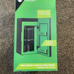 COPY - NEW IN BOX XBOX SERIES X MINI FRIDGE